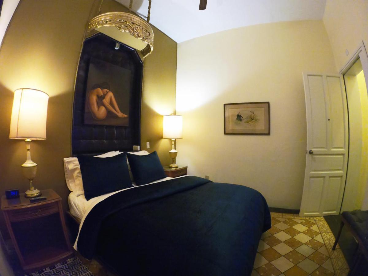 La Perla Hotel Boutique B&B Guadalajara Bagian luar foto