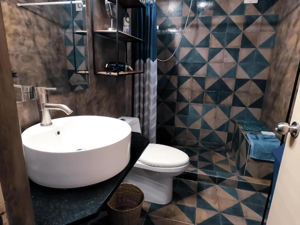 La Perla Hotel Boutique B&B Guadalajara Bagian luar foto